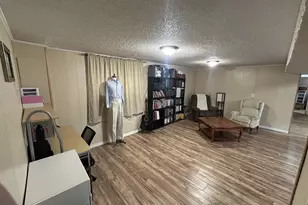 1420 W 1750 N, Layton, UT 84041 - Photo 23