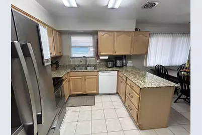 1420 W 1750 N, Layton, UT 84041 - Photo 7