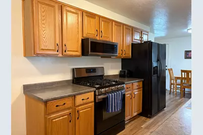 121 N 100 W, Wellsville, UT 84339 - Photo 5