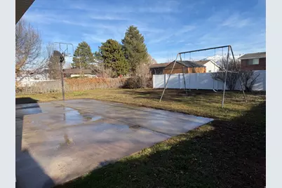 2138 N 1350 W, Clinton, UT 84015 - Photo 33