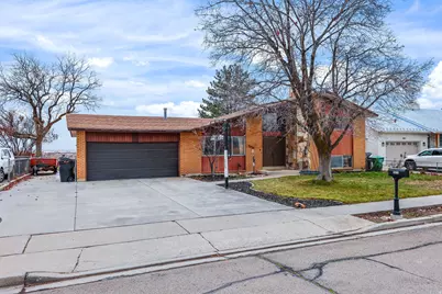 2027 W Lakeview Dr N, Provo, UT 84601 - Photo 3