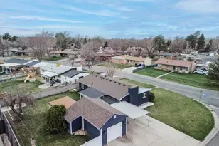 1856 E Brookhill Dr, Cottonwood Heights, UT 84121 - Photo 53