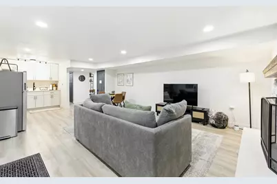 1856 E Brookhill Dr, Cottonwood Heights, UT 84121 - Photo 31