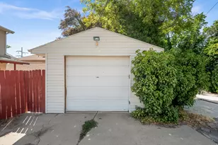 1117 E 700 S, Salt Lake City, UT 84102 - Photo 21
