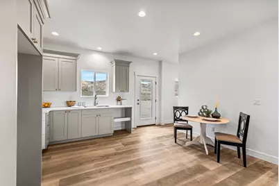 701 S Black #4, Sigurd, UT 84657 - Photo 5