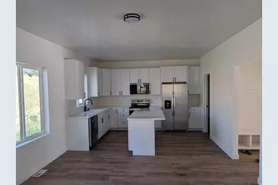 1551 S 3170 E, Spanish Fork, UT 84660 - Photo 7
