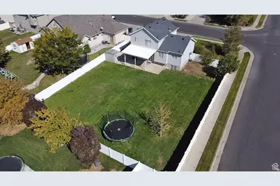 1449 N 2475 W, Clinton, UT 84015 - Photo 17