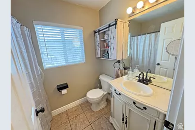 1449 N 2475 W, Clinton, UT 84015 - Photo 13