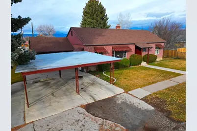 140 S 100 E, Mount Pleasant, UT 84647 - Photo 3