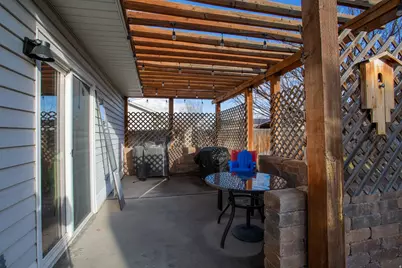 6211 W Pepper Pond Ln, West Valley, UT 84128 - Photo 27