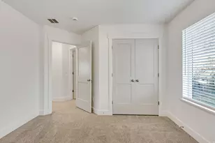 719 S 350 E, Ogden, UT 84401 - Photo 13