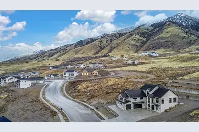 281 N Sherwood Dr #24, Providence, UT 84332 - Photo 5