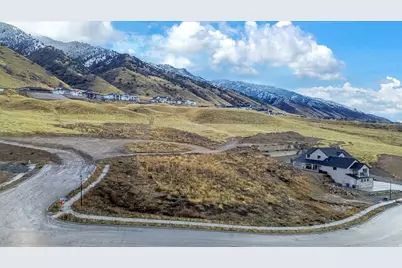 281 N Sherwood Dr #24, Providence, UT 84332 - Photo 3