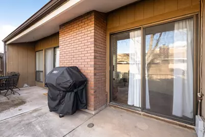 987 W Bloomington Dr S, Bloomington, UT 84790 - Photo 19