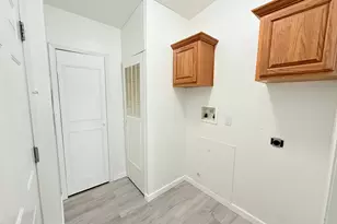 332 W 2100 S, Vernal, UT 84078 - Photo 5