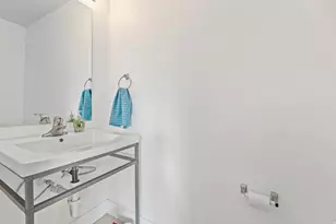 1010 W Rooftop Dr, Midvale, UT 84047 - Photo 11