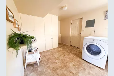 482 E 900 N, Spanish Fork, UT 84660 - Photo 37