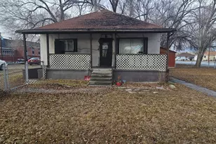 195 E Main St, Wellington, UT 84542 - Photo 1