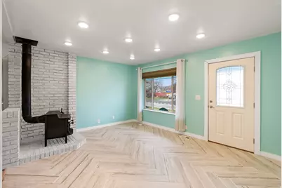 1320 Country Manor Dr, Logan, UT 84321 - Photo 3