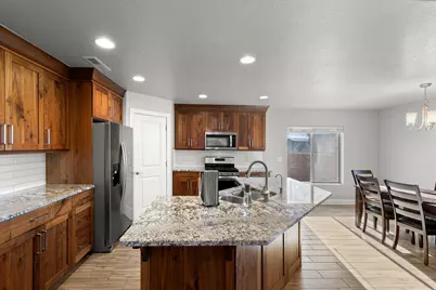 1133 N 100 W, Hurricane, UT 84737 - Photo 5