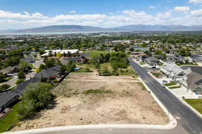 1012 E 300 S #3, Pleasant Grove, UT 84062 - Photo 3