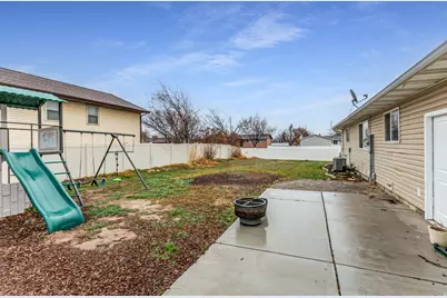 1436 W 12040 S, Riverton, UT 84065 - Photo 25