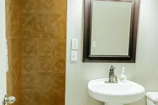 13213 S Eagle Peak Dr, Herriman, UT 84096 - Photo 29