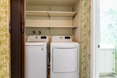 337 Peach Ln, Bountiful, UT 84010 - Photo 17