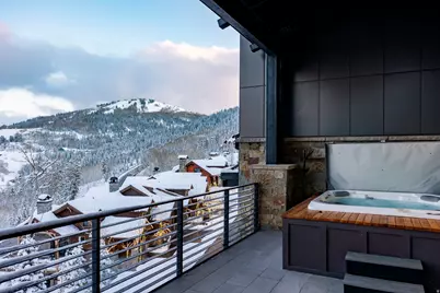 7697 Village Way #404, Park City, UT 84060 - Photo 5
