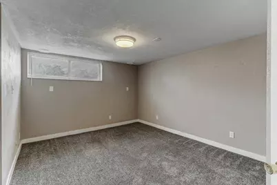 6773 S 1300 W, West Jordan, UT 84084 - Photo 19