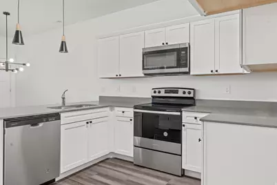 1794 N Buckeye Way #N203, Saratoga Springs, UT 84045 - Photo 3