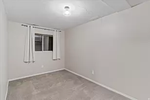 889 S Clover Cir, Ogden, UT 84404 - Photo 25