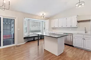 889 S Clover Cir, Ogden, UT 84404 - Photo 9