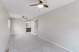 889 S Clover Cir, Ogden, UT 84404 - Photo 15