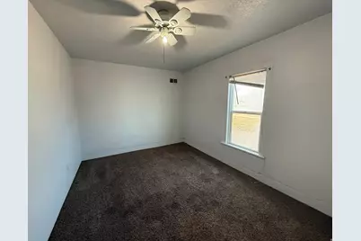 290 W 200 S, Fillmore, UT 84631 - Photo 9