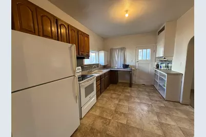 290 W 200 S, Fillmore, UT 84631 - Photo 5