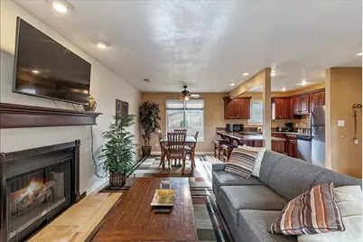 860 S Village Rd W #R4, Saint George, UT 84770 - Photo 17