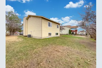 5773 S 3850 W, Roy, UT 84067 - Photo 9