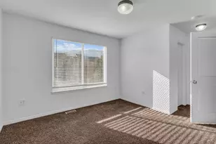 5059 W Red Shale Rd S, Herriman, UT 84096 - Photo 21