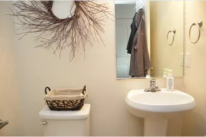 518 W 930 N, Logan, UT 84321 - Photo 9