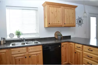 518 W 930 N, Logan, UT 84321 - Photo 5