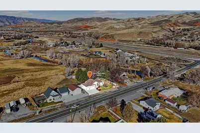 209 Main St, Henefer, UT 84033 - Photo 5