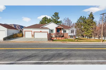 209 Main St, Henefer, UT 84033 - Photo 1