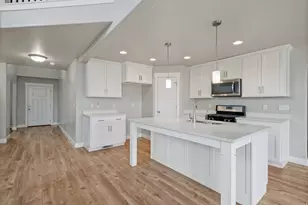 1156 W Zenith Circle, Saratoga Springs, UT 84045 - Photo 7