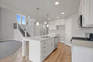 1156 W Zenith Circle, Saratoga Springs, UT 84045 - Photo 9