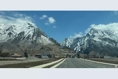 11107 N Manor Dr #1, Highland, UT 84003 - Photo 1