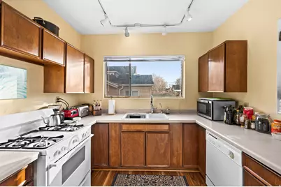 1476 S 300 E, Salt Lake City, UT 84115 - Photo 27