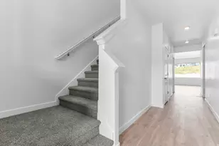 233 E Levengrove Dr, Lehi, UT 84048 - Photo 11