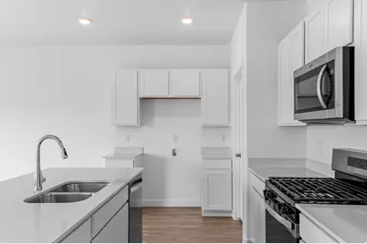 233 E Levengrove Dr #179, Lehi, UT 84048 - Photo 17