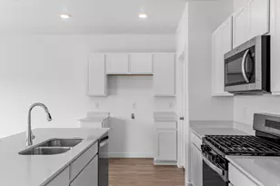 233 E Levengrove Dr, Lehi, UT 84048 - Photo 17